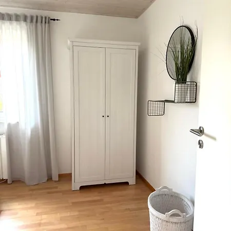 Apartamento Archie Oder Lilli,naehe Europa Park, Strasbourg, Schwarzwald Schutterwald